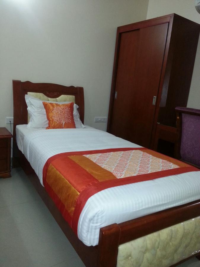 Hotel Shrivalli Residency Chennai Luaran gambar